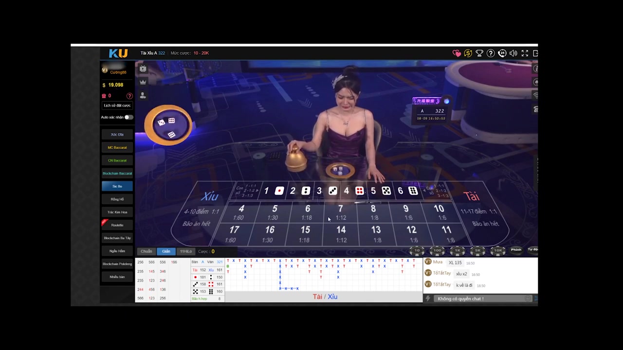 Game bài 3D - so tài cùng siêu cao thủ
